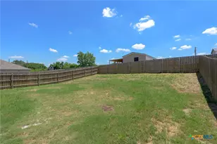 325 Jacquard Ct, Troy, TX 76579 - Photo 27