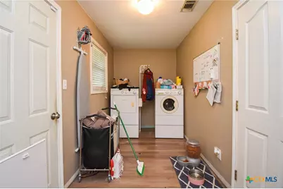 103 Kenilworth Glen Street, Victoria, TX 77904 - Photo 15