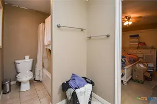 103 Kenilworth Glen St, Victoria, TX 77904 - Photo 29
