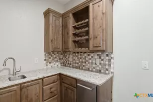 1329 River Place Dr, New Braunfels, TX 78130 - Photo 5