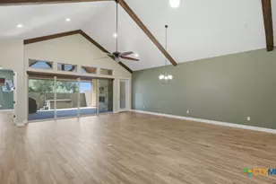 1329 River Place Dr, New Braunfels, TX 78130 - Photo 9