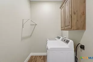 1329 River Place Dr, New Braunfels, TX 78130 - Photo 17