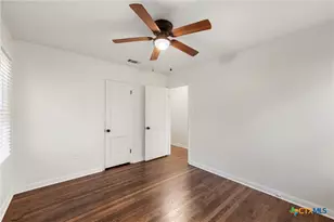 1203 S 5th St, Temple, TX 76504 - Photo 23