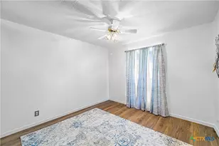 306 Beechwood Dr, Victoria, TX 77901 - Photo 15