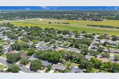 306 Beechwood Drive, Victoria, TX 77901 - Photo 31