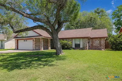 306 Beechwood Drive, Victoria, TX 77901 - Photo 3