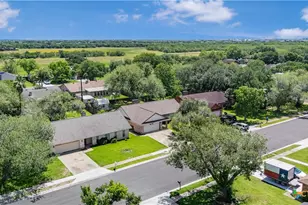 306 Beechwood Dr, Victoria, TX 77901 - Photo 29