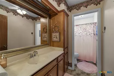 306 Beechwood Drive, Victoria, TX 77901 - Photo 13