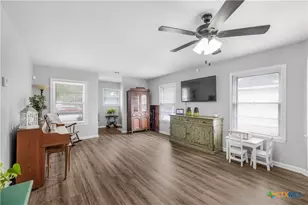 2306 Macarthur St, Victoria, TX 77901 - Photo 7