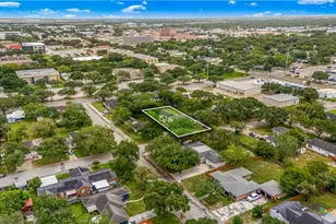 2306 Macarthur St, Victoria, TX 77901 - Photo 5