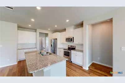 57 Lavaca Street, Vanderbilt, TX 77991 - Photo 9