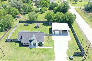 57 Lavaca St, Vanderbilt, TX 77991 - Photo 3