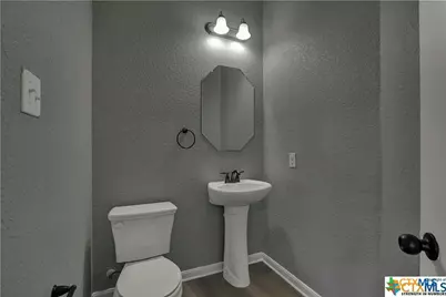 240 Oak Creek Way, New Braunfels, TX 78130 - Photo 13
