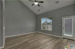 240 Oak Creek Way, New Braunfels, TX 78130 - Photo 19