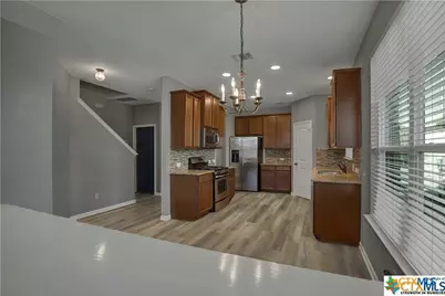 240 Oak Creek Way, New Braunfels, TX 78130 - Photo 17