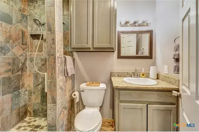 3205 Gayle Street, Victoria, TX 77901 - Photo 11