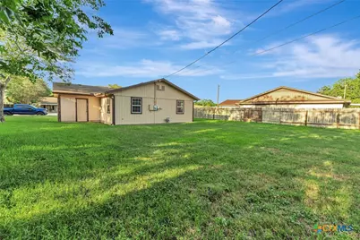 3205 Gayle Street, Victoria, TX 77901 - Photo 19