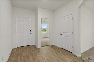 244 Flora Vista St, San Marcos, TX 78666 - Photo 3