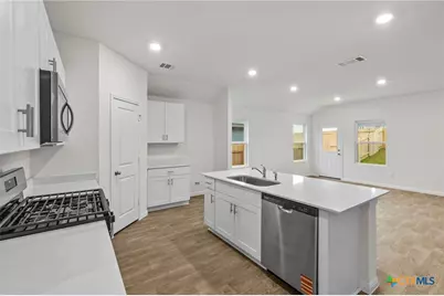 244 Flora Vista Street, San Marcos, TX 78666 - Photo 13