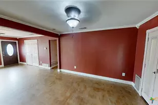 924 Holly St, Copperas Cove, TX 76522 - Photo 5