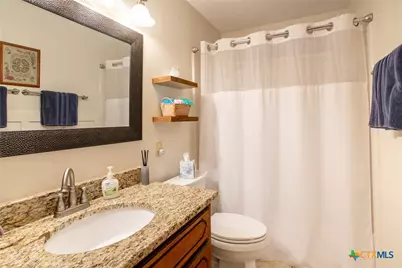 416 Roanoke Drive, Victoria, TX 77904 - Photo 13