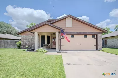 416 Roanoke Drive, Victoria, TX 77904 - Photo 3