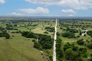 720 County Rd 2337, Lampasas, TX 76550 - Photo 35