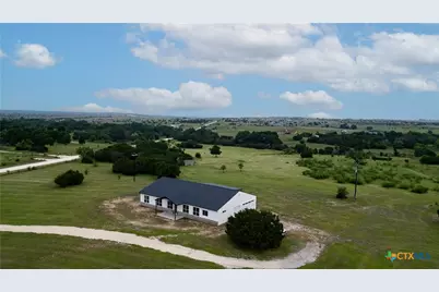 720 County Road 2337, Lampasas, TX 76550 - Photo 5