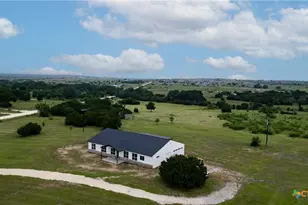 720 County Rd 2337, Lampasas, TX 76550 - Photo 5
