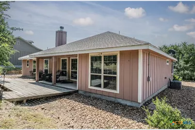 1421 Cottonwood Road, Fischer, TX 78623 - Photo 19