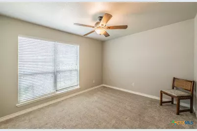 1421 Cottonwood Road, Fischer, TX 78623 - Photo 15