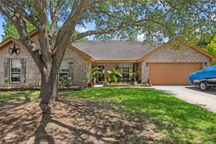 909 Queens Dr, New Braunfels, TX 78130 - Photo 37