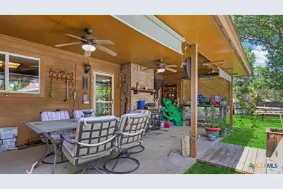 909 Queens Drive, New Braunfels, TX 78130 - Photo 31
