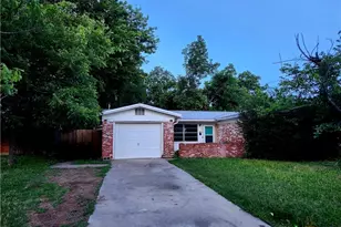1004 Cedar Dr, Killeen, TX 76543 - Photo 1