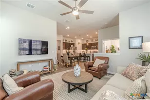 138 Harborside Dr, San Marcos, TX 78666 - Photo 7