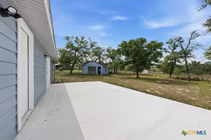 472 Hickory Forrest Dr, Seguin, TX 78155 - Photo 27