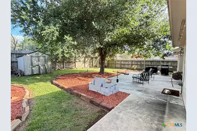 303 Arabian Drive, Victoria, TX 77904 - Photo 21
