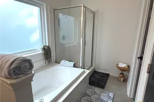 303 Arabian Dr, Victoria, TX 77904 - Photo 15