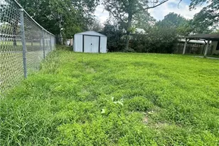 401 Walnut, Yoakum, TX 77954 - Photo 19