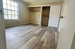 401 Walnut, Yoakum, TX 77954 - Photo 13