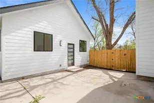 3308 Touchstone St, Austin, TX 78723 - Photo 11
