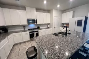 29909 Sestra, Bulverde, TX 78163 - Photo 9