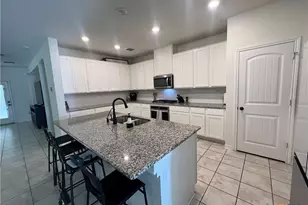 29909 Sestra, Bulverde, TX 78163 - Photo 11