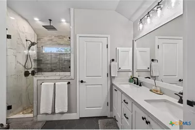 659 Winding View, New Braunfels, TX 78132 - Photo 13