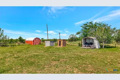 7794 US Highway 87, Victoria, TX 77905 - Photo 23