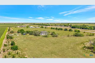 7794 US Highway 87, Victoria, TX 77905 - Photo 25