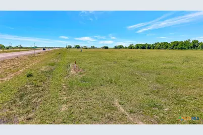 7794 US Highway 87, Victoria, TX 77905 - Photo 15
