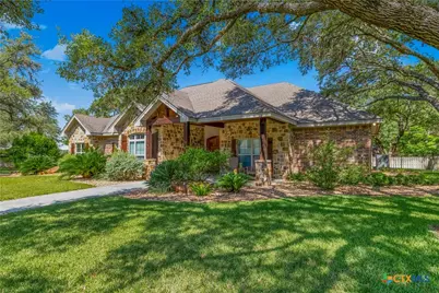 104 Trinity Street, Yoakum, TX 77995 - Photo 43