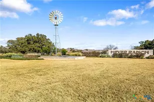 1583 Seekat Dr, New Braunfels, TX 78132 - Photo 43