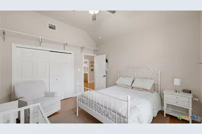 808 Elmwood Cove, New Braunfels, TX 78130 - Photo 7